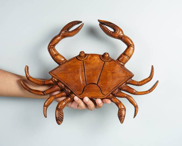 Crab Wall Decor, Hangings Art, Wood Carving, Nautical, Beach Kitchen Restaurant Gift For Dad, Birthday - image 1