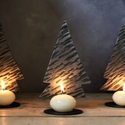 Hand Forged Christmas Tree Tea Light Holder Festive Candle Dish - thumbnail 3