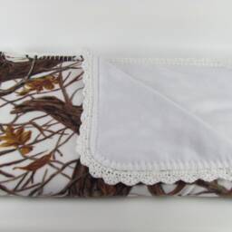 Camo Large Fleece Blanket in Brown & White/Natural - thumbnail 3