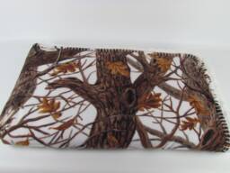 Camo Large Fleece Blanket in Brown & White/Natural