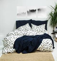 Linen Bedding With Christmas Trees. 3 Piece Set. Pine Tree Bedding Bedding, Forest Bedding. Duvet & 2 Pillow Covers