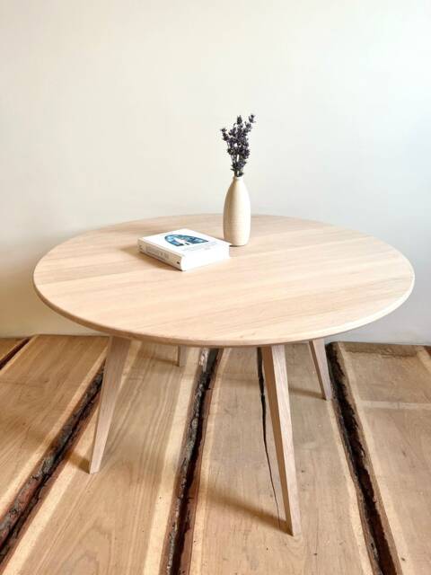 Round Solid Wood Oak Coffee Table, Rustic Circle Mid Century Modern Large Outdoor Table - image 1