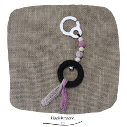 Maxi Cosi Pendant Handmade - thumbnail 2