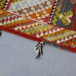 Handmade Berber Rug Vintage Moroccan Wool Carpet - 8x4.5 Ft - thumbnail 2