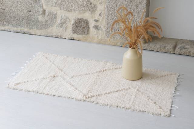 Small Cream Rug 50x100 cm, Shower Rug, Bathroom Bedside Kitchen Art Design Tapis ??cru, Contemporary - image 1