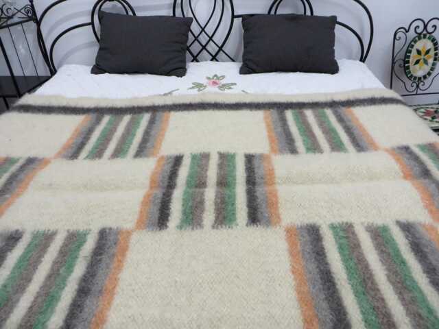 Hand Woven Wool Blanket Twin Bedspread, Sofa Throw, Hutsul Lizhnyk - image 1