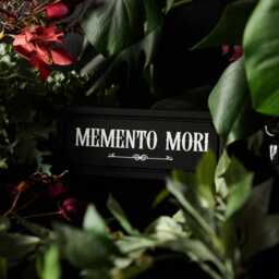 Memento Mori Goth Wall Sign - Gothic Home Decor Alternative Art Witchy Dark Academia Gift - thumbnail 3