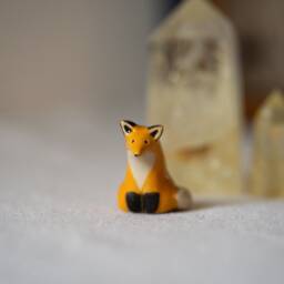 Handmade Ceramic Miniature Sitting Fox Figurine - thumbnail 3