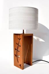 Handcrafted Oak Leaf Table Lamp - Contemporary Wooden Accent Lighting