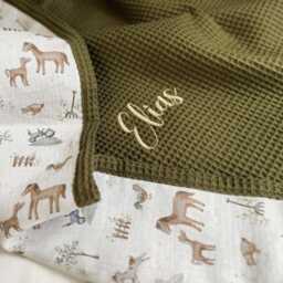 Waffle Baby Blanket With Name - Embroidered & Organic Cotton, Custom Newborn Gift, Beige Floral For Girl - thumbnail 4