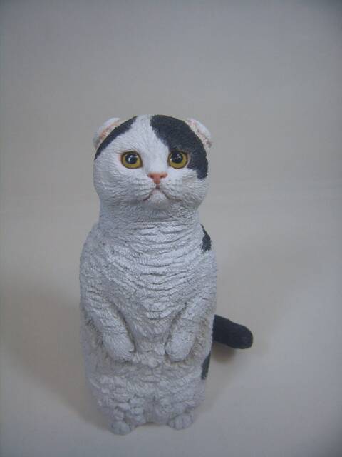 Scottishfold Cat Figurine No.2(Please Accept My Confession - image 1