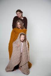 Chunky Blanket, 100% Merino Wool, Bulky Throw, Gift For Her, Christmas Gift, Knit, Handmade Blanket, 42 Colors Available - thumbnail 1