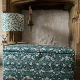 Lampshade in William Morris Willow Bough Teal With Tassels - thumbnail 3