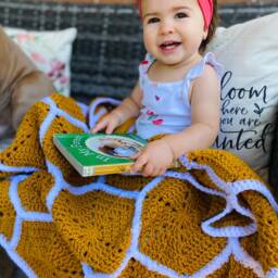 Sweet Honeycomb Blanket - thumbnail 3