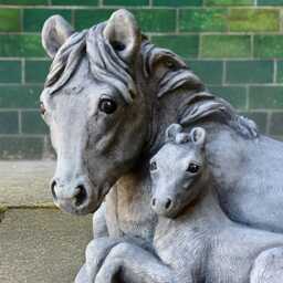Family Horse Sculpture Stone Figurine Concrete Lying Outdoor Animal Mythical Cement Farm Ornament - thumbnail 3