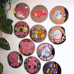 Dilly Dally Lamb Disc Mirror - thumbnail 2