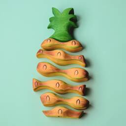 Ananas Wooden Stacker Toy - Eco-Friendly Montessori Play Handmade Waldorf Stacking Game - thumbnail 4