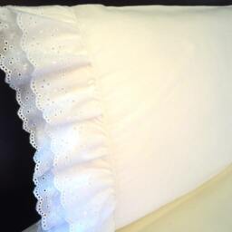 King Pillowcases - Pair White Cotton Sateen With Double Ruffle Eyelet Lace - thumbnail 4