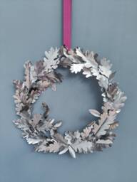 Handcrafted Silver Steel Oak Leaf Wreath - Year Round Festive Decor - thumbnail 1