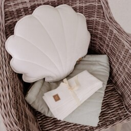 "Velvet Shell Pillow ""White Pearl" - thumbnail 4