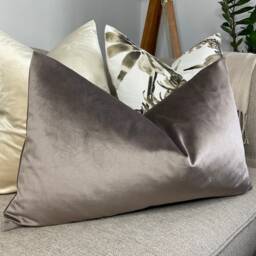 "John Lewis & Partners Fabric Knitted Cotton Velvet Cushion Cover, 12"" X20" - thumbnail 2