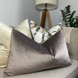 "John Lewis & Partners Fabric Knitted Cotton Velvet Cushion Cover, 12"" X20" - thumbnail 1