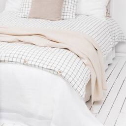Washed Linen Throw Blanket - European Bedspread With Fringes - thumbnail 3