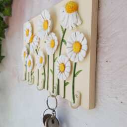 Handmade Daisy Key Holder Rustic Floral Entryway Organizer - thumbnail 4