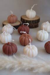 Pumpkin Soy Wax Candle Autumn Scented Fall Decor - thumbnail 1