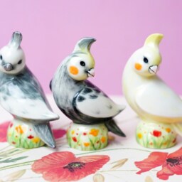 Porcelain Lutino Cockatiel Figurine, Cockatoo Figurine Decoration, Parrot Ornament - thumbnail 4