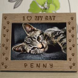 I Love My Cat Personalised Engraved Wooden Photo Frame Memorial Keepsake Gift Pet Paw Print Trail, Size 7 X 5 - thumbnail 3