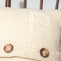 Letter P Maritime Signal Flag + Initial // Pillow Cover Hand Knit in Wool 20 - thumbnail 3