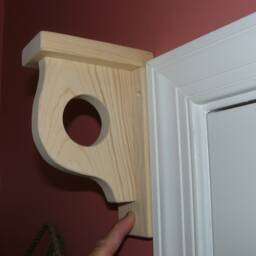 Shelf Supports With Rod Holder - thumbnail 3