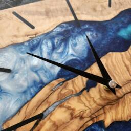 Custom Square Olive Wood Wall Clock Epoxy Resin Art - thumbnail 3