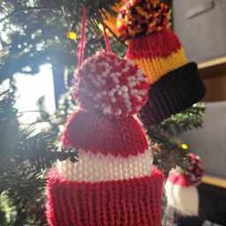 Football/Rugby Colours, Knitted Christmas Tree Santa Bobble Hat Bauble - Stocking Fillers Secret - thumbnail 3