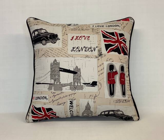 The I Love London Cushion - image 1