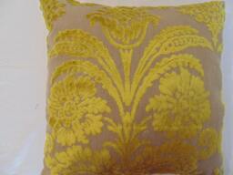 Designers Guild Velvet Fabric Cushion Cover/Ombrione Moss - thumbnail 1
