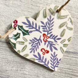 Winter Berry Bunting, Christmas Holly Garland, Rustic Wall Decor, December Birthday Gifts - thumbnail 3