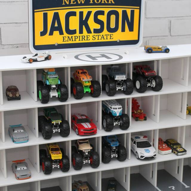 Personalized Toy Car Garage With Ramp & Us License Plate - image 1