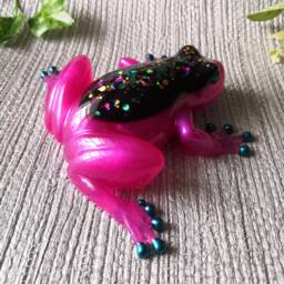 Frog Ornament, Gift, Amphibian Statue, Alternative Home Decor, Unusual Decoration, Figurine, Pink Frog, Toad Ornament - thumbnail 2