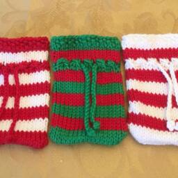Stocking Stuffer, Red, White & Green Christmas Sachet, Holiday Gift Or Trinket Bag - thumbnail 2