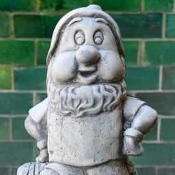 Player Football Gnome Sculpture Concrete Sport Figurine Outdoor Soccer Statue Stone Player Decoration Lawn Ornament Gnome Lover Gift - thumbnail 4
