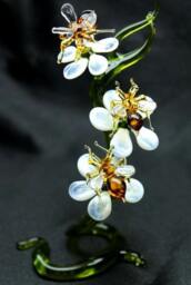 Bees & Flowers Hand Blown Glass Lampwork Collectible Miniature Figurine, Sculpture Made Of Glass, Blown Glass Figurine Mother's Day