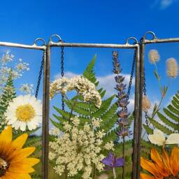 Set Of 3 Stained Glass Pressed Flower Frame Botanical Wall Art - thumbnail 3