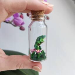 Little Chameleon With Flowers in Glass-Bottle/Unique Miniature Figure/ Handmade Artwork - thumbnail 3