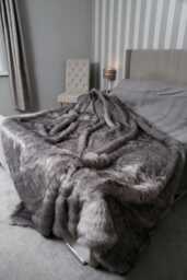 Super Luxury - Grey Wolf Faux Fur With Silver Polar Fleece Lining Hand Made Throw