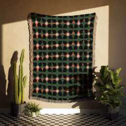 Mid-Century Modern Clover Woven Cotton Blanket in Green, Pink, & Black - thumbnail 2