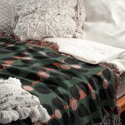 Mid-Century Modern Clover Woven Cotton Blanket in Green, Pink, & Black - thumbnail 3