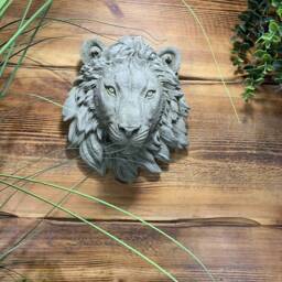 stone Garden Small Natural Detailed Lion Head Wall Hanging Plaque Ornament - thumbnail 4
