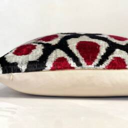 Red & Black Velvet Ikat Pillow Handmade Clover Cushion - thumbnail 4